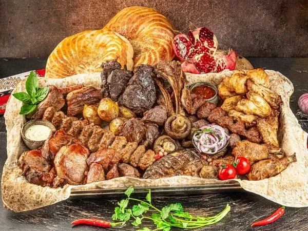 Сет «Без свинины маленький» — доставка по Москве, ВСТРЕЧА ШАШЛЫКИ