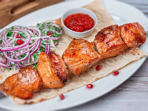 Шашлык из свинины (Мякоть) — доставка по Москве, ВСТРЕЧА ШАШЛЫКИ